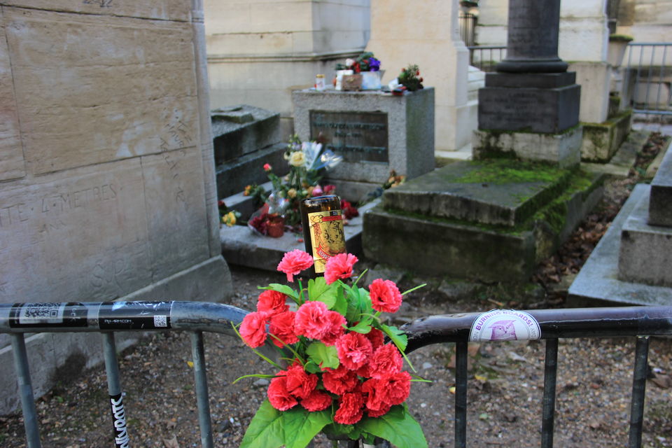 Photo of Beautiful Death!! Père Lachaise Cemetery 10/17 by Prasanna Sekar