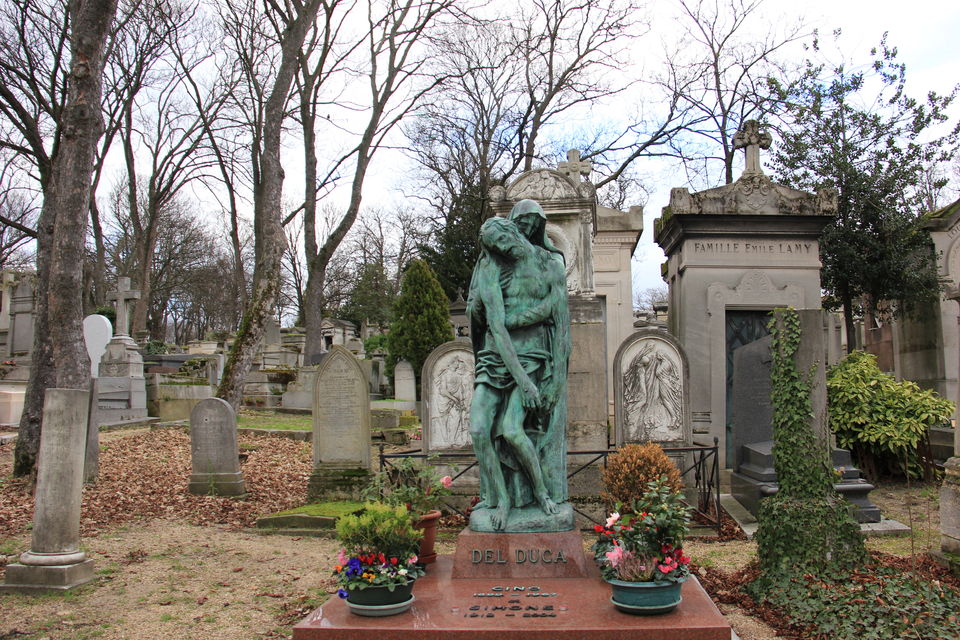 Photo of Beautiful Death!! Père Lachaise Cemetery 16/17 by Prasanna Sekar