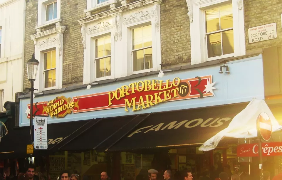 Photo of Portobello Market, Portobello Road, London, United Kingdom by Prasanna Sekar 