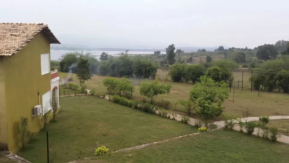 Photo of Highway Treat Bhimbetka by madhu sharma