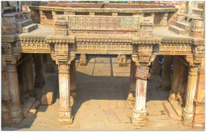 Photo of Adalaj Stepwell, Adalaj, Gujarat, India by Sonya V. Anchan