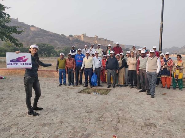 Photo of Wings of Joy: Meet the Woman Spreading Happiness with Free Flight Tickets 3/5 by Prerna Prakash