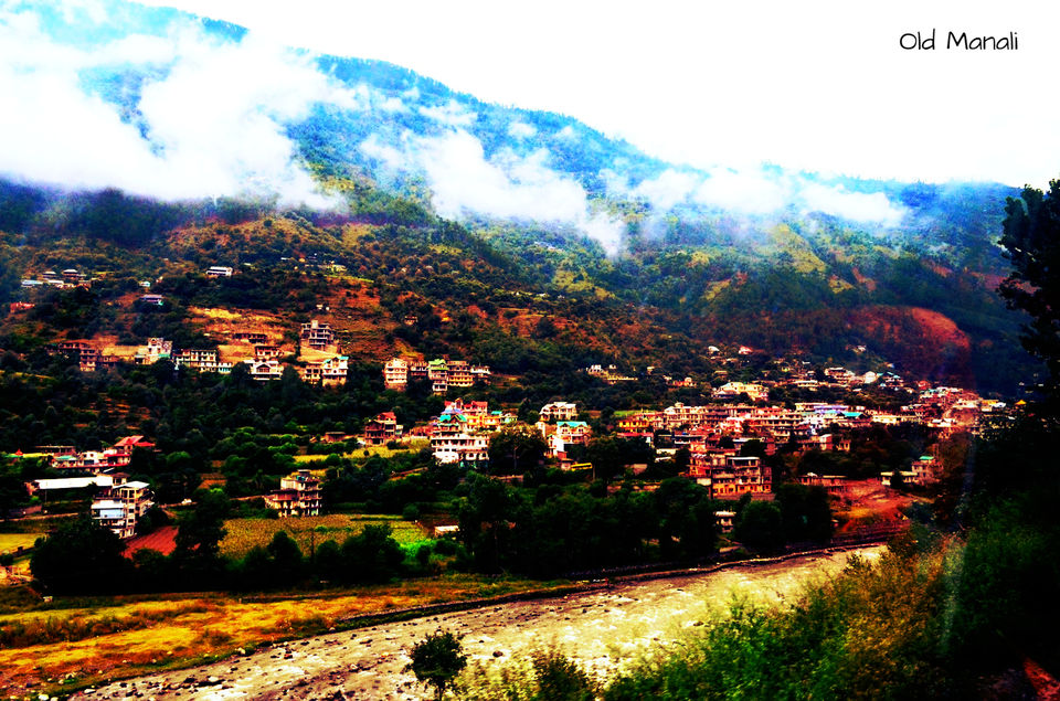 Photo of Top 5 differences: Old Manali and New Manali 3/8 by Arvind