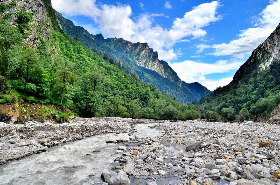 Photo of Trek to Valley of Flowers & Hemkund Sahib 7/39 by Jishnu Sen