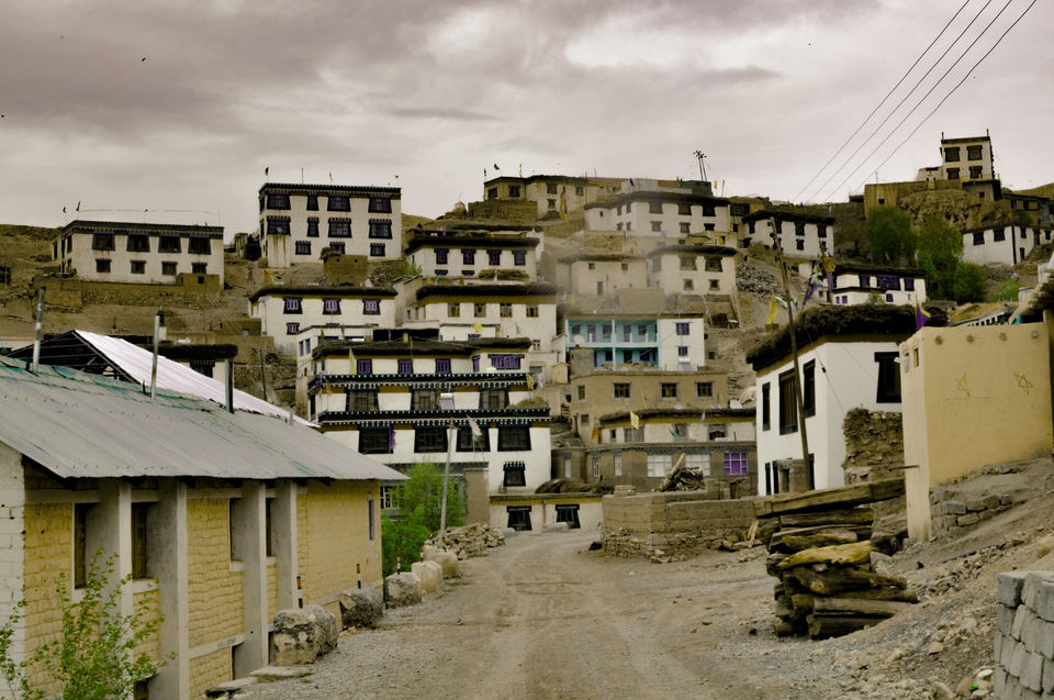 Photo of Kibber- The Crown of Spiti Valley. 4/12 by Manav Sood