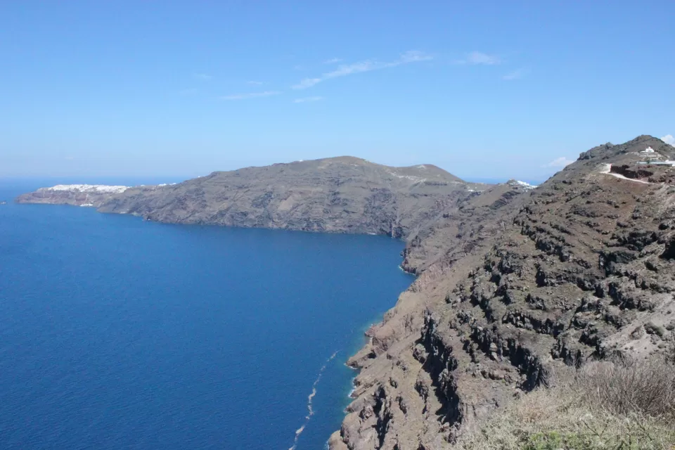 Photo of Santorini, Thira, Greece by Tamanna Tripathy