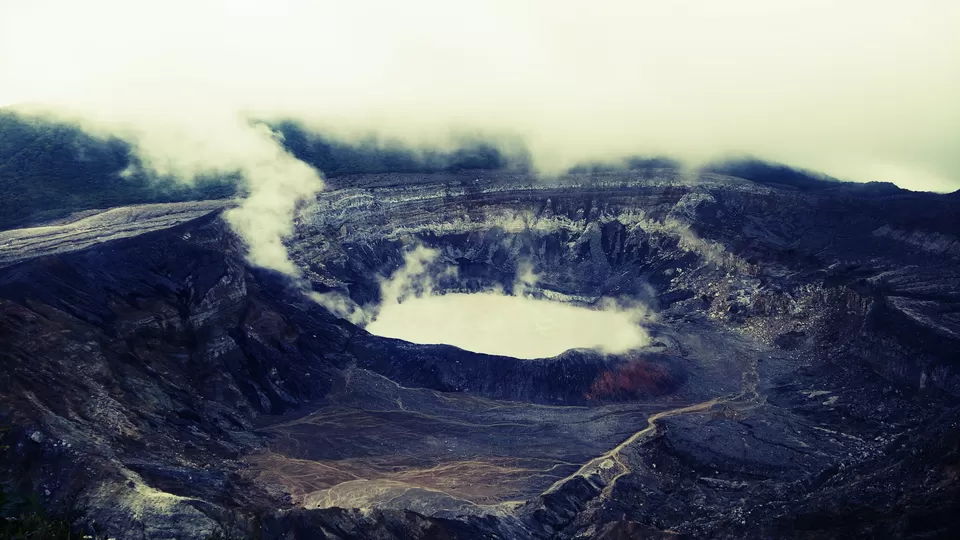 Photo of Poás Volcano, Alajuela Province, Alajuela, Costa Rica by Tamanna Tripathy