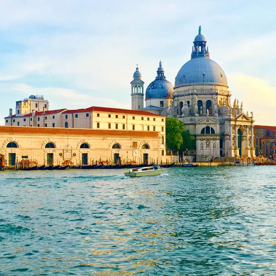 Photo of Venice, Metropolitan City of Venice, Italy by Tamanna Tripathy