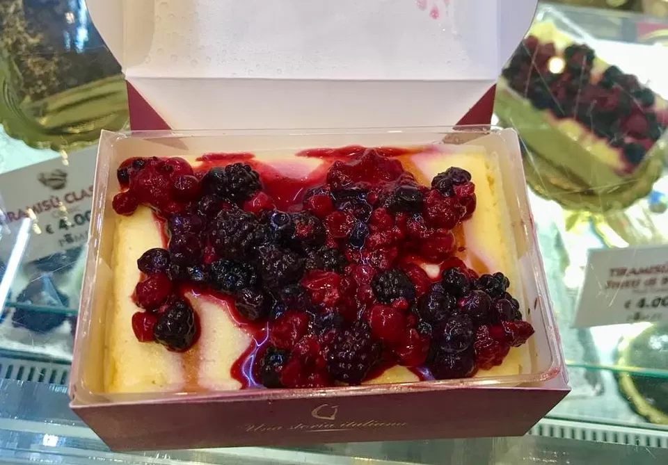 Photo of Rome, Metropolitan City of Rome, Italy by Tamanna Tripathy