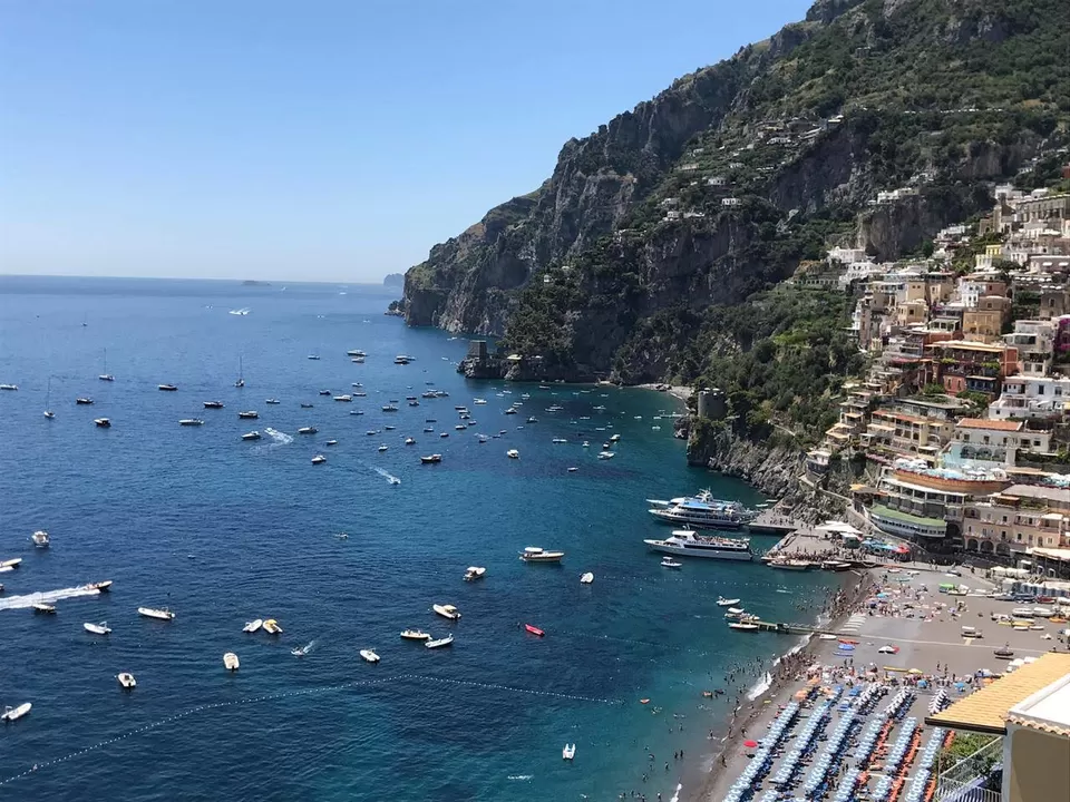 Photo of Sorrento, Metropolitan City of Naples, Italy by Tamanna Tripathy