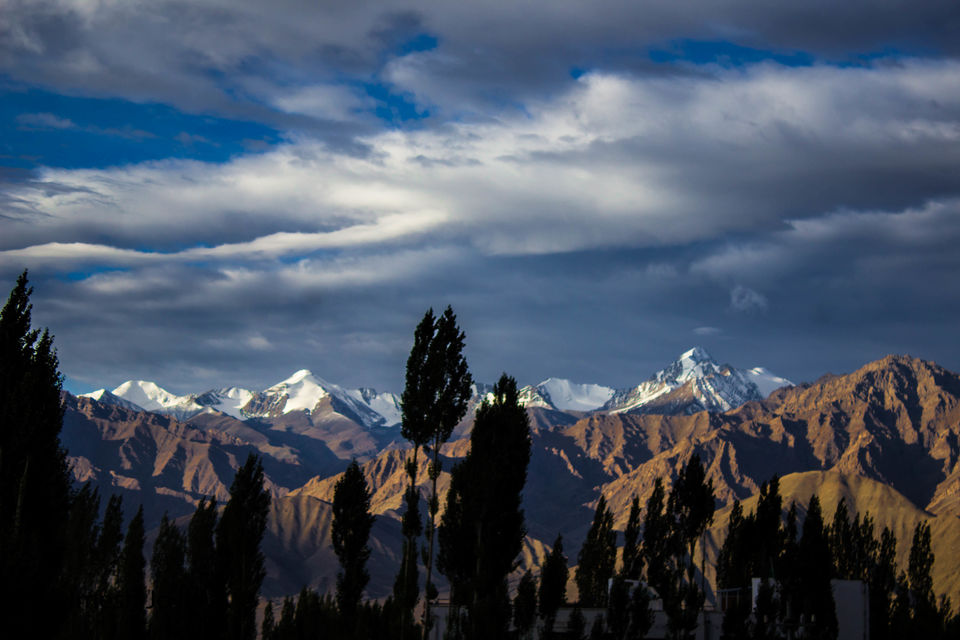 Photo of Stok Kangri - The Highest Trekkable Peak in Himalayas. 5/48 by Umesh Joshi - Umi