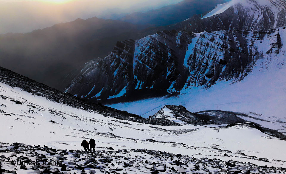 Photo of Stok Kangri - The Highest Trekkable Peak in Himalayas. 39/48 by Umesh Joshi - Umi