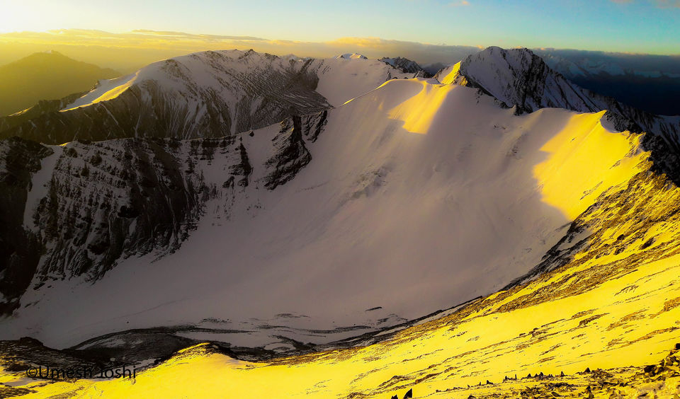 Photo of Stok Kangri - The Highest Trekkable Peak in Himalayas. 42/48 by Umesh Joshi - Umi