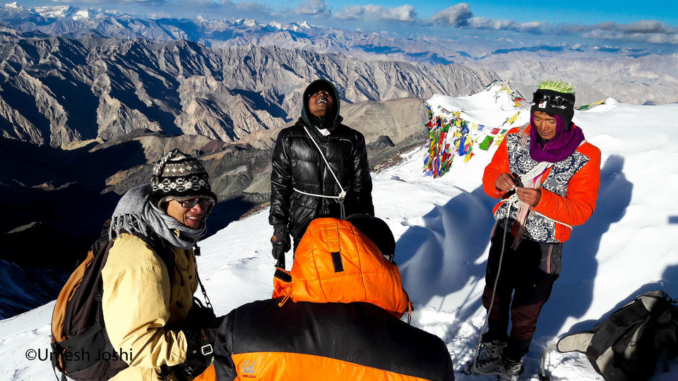 Photo of Stok Kangri - The Highest Trekkable Peak in Himalayas. 44/48 by Umesh Joshi - Umi