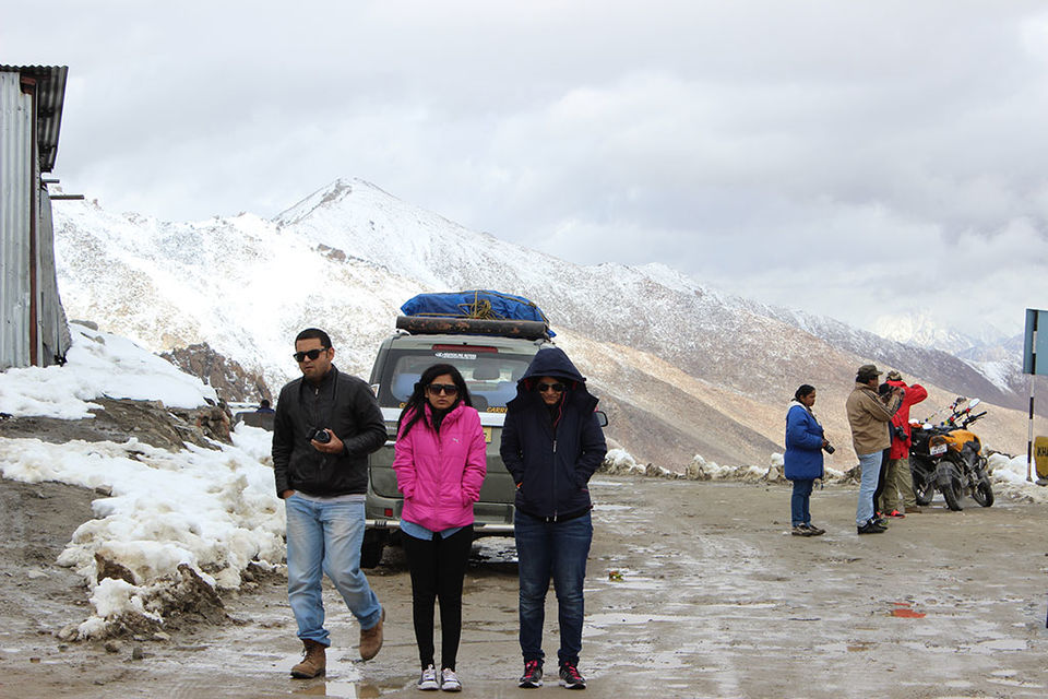 Photo of Khardungla Pass road trip – Leh Ladakh Diaries 15/23 by Travel Factive