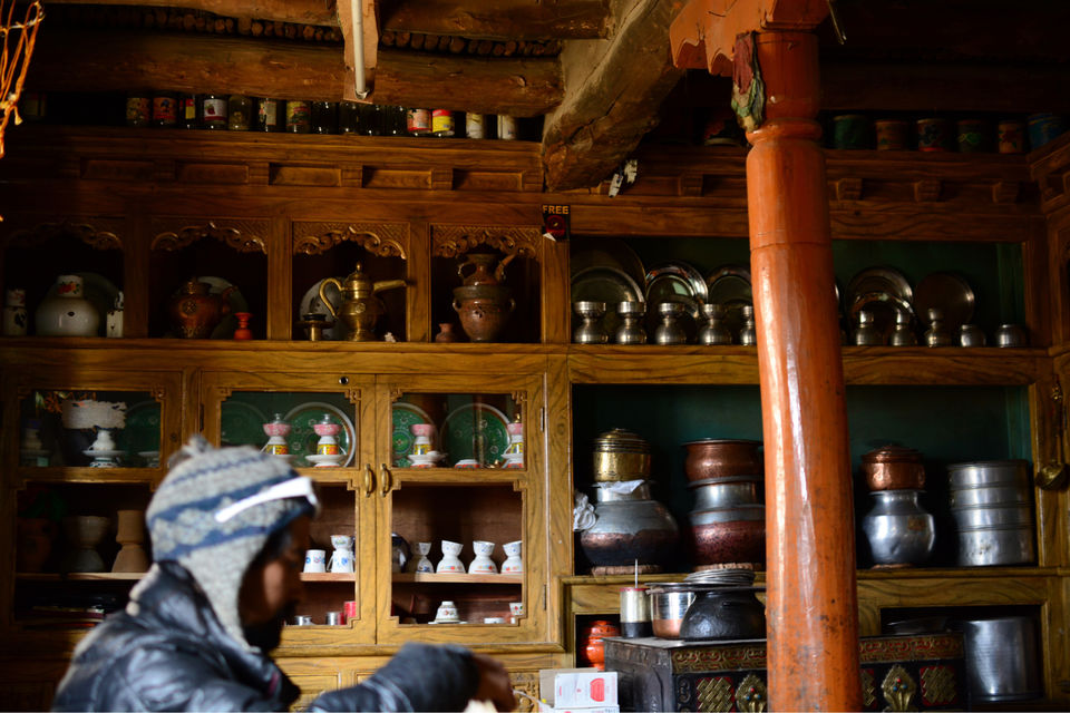 Photo of Experiencing Ladakh in winters! by Soumik Neogi