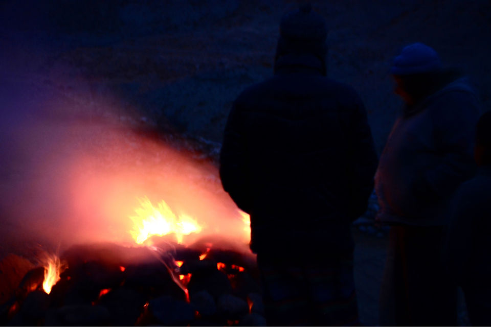 Photo of Experiencing Ladakh in winters! by Soumik Neogi