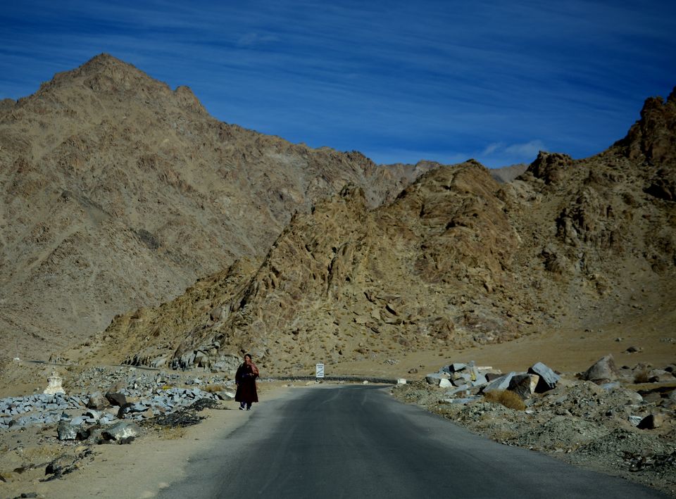 Photo of Experiencing Ladakh in winters! by Soumik Neogi