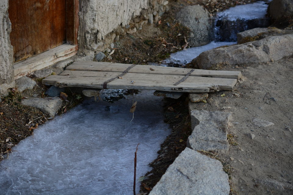 Photo of Experiencing Ladakh in winters! by Soumik Neogi