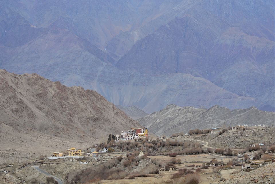 Photo of Experiencing Ladakh in winters! by Soumik Neogi