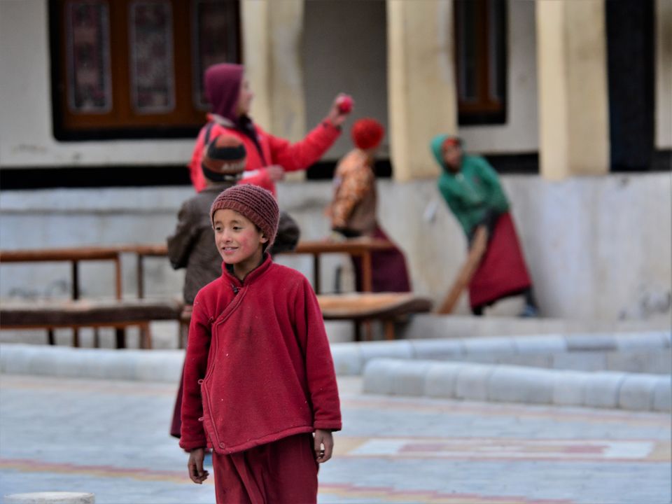 Photo of Experiencing Ladakh in winters! by Soumik Neogi