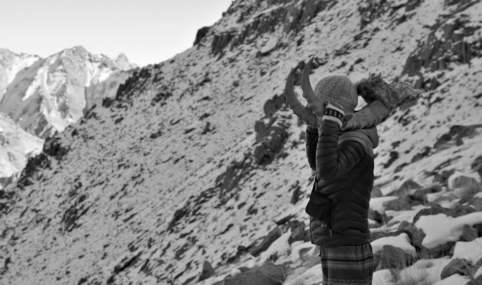 Photo of Seeking an adventurous trek option in Winter Ladakh, head to Sumda Chenmo in 2019! by Soumik Neogi