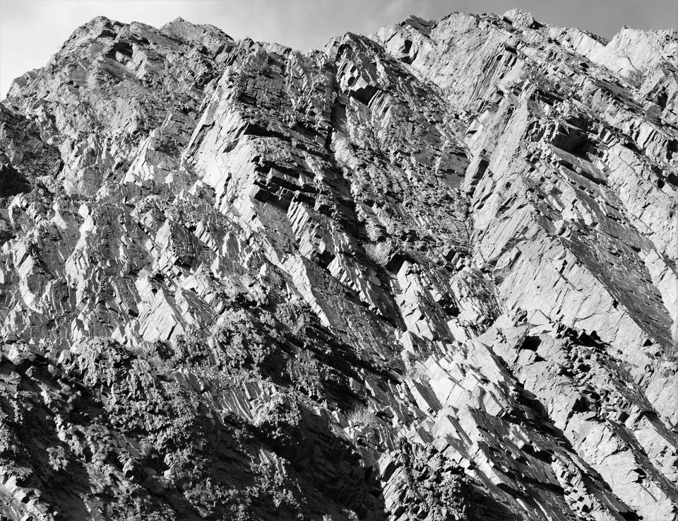 Photo of Seeking an adventurous trek option in Winter Ladakh, head to Sumda Chenmo in 2019! by Soumik Neogi