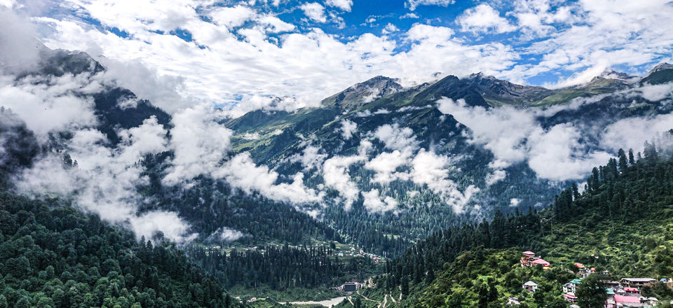 Photo of Why Tosh is considered to be a hidden gem of Himachal Pradesh 7/13 by Paridhi Agarwal