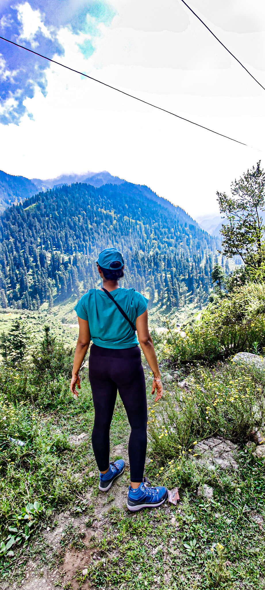 Photo of Why Tosh is considered to be a hidden gem of Himachal Pradesh 2/13 by Paridhi Agarwal