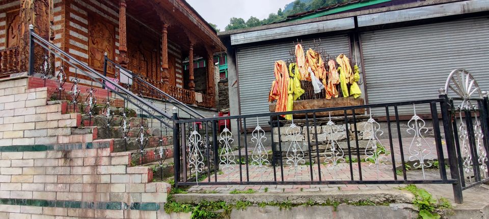Photo of Why Tosh is considered to be a hidden gem of Himachal Pradesh 12/13 by Paridhi Agarwal