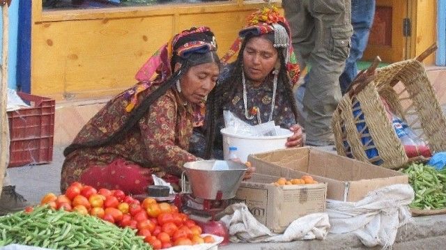 Photo of Traveling Solo Across Northwest India 3/14 by Sarah Touma