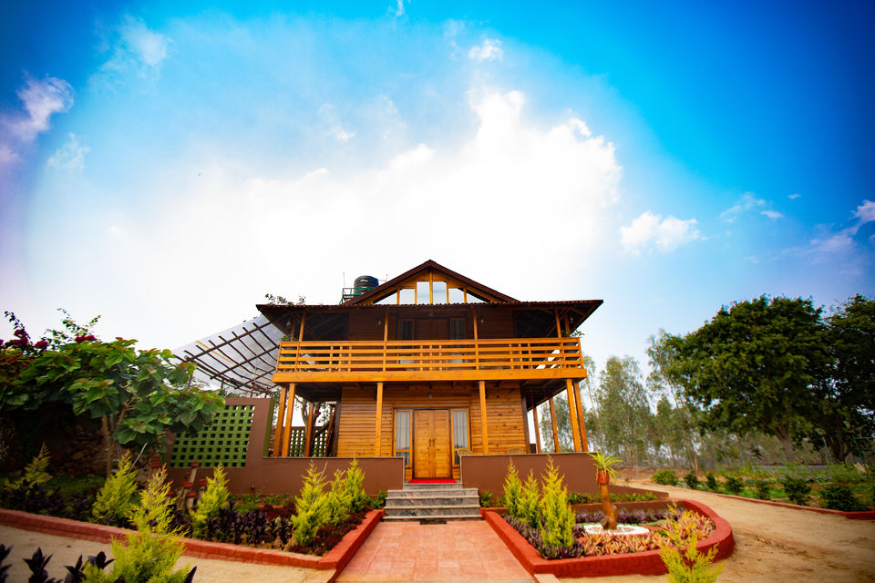 Photo of This Secret Little Wooden Cottage Near Bangalore Is Perfect For Your Next Staycation! 1/1 by Kitty Iyer
