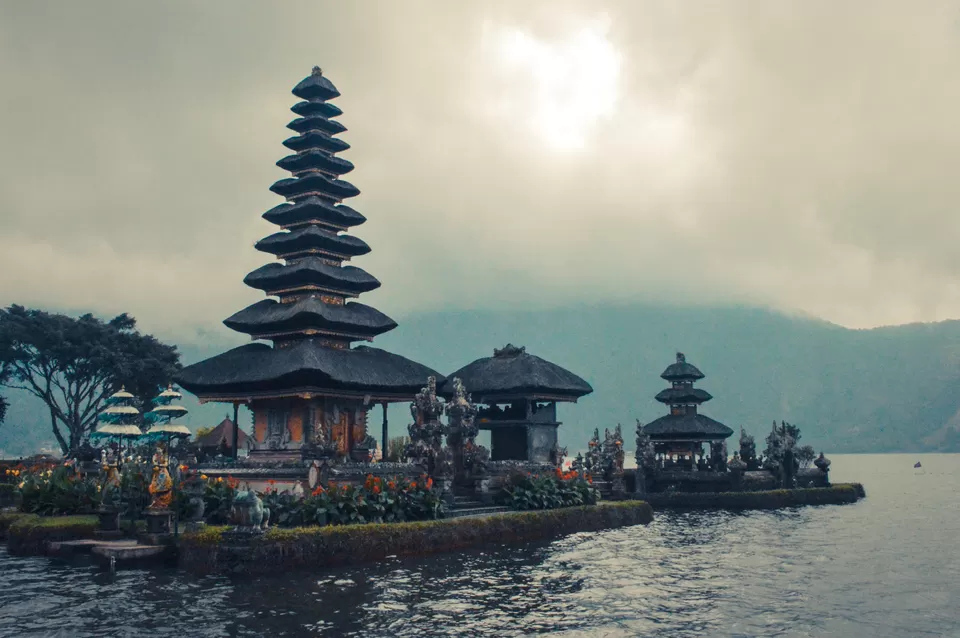 Photo of Ulun Danu Beratan Temple, Danau Beratan, Candikuning, Tabanan Regency, Bali, Indonesia by Little_Traveling_Soul