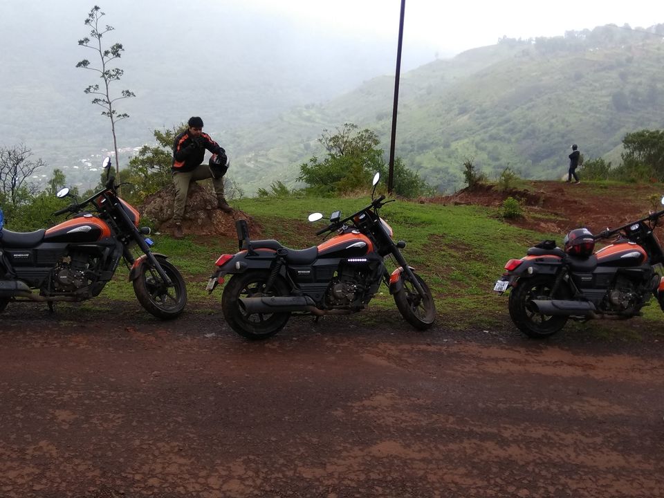 Photo of Road Diaries Part 2: Trailing Beauty on Beast, A story of Bike Trip to Panchgani. by Sankalp Singh Chauhan