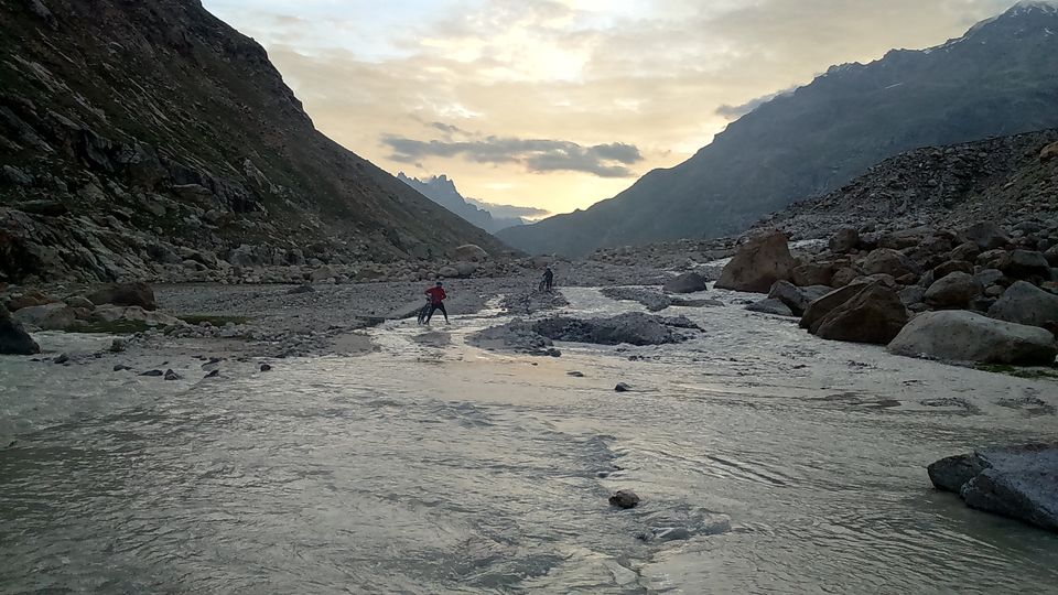 Photo of CYCLING ADVENTURE - MANALI TO CHANDRATAL LAKE 22/32 by Being Out There