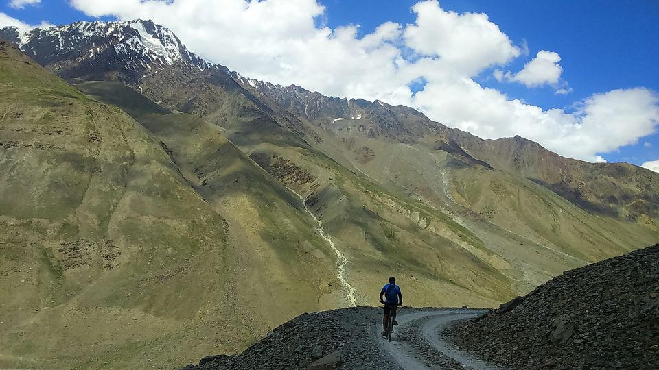 Photo of CYCLING ADVENTURE - MANALI TO CHANDRATAL LAKE 25/32 by Being Out There