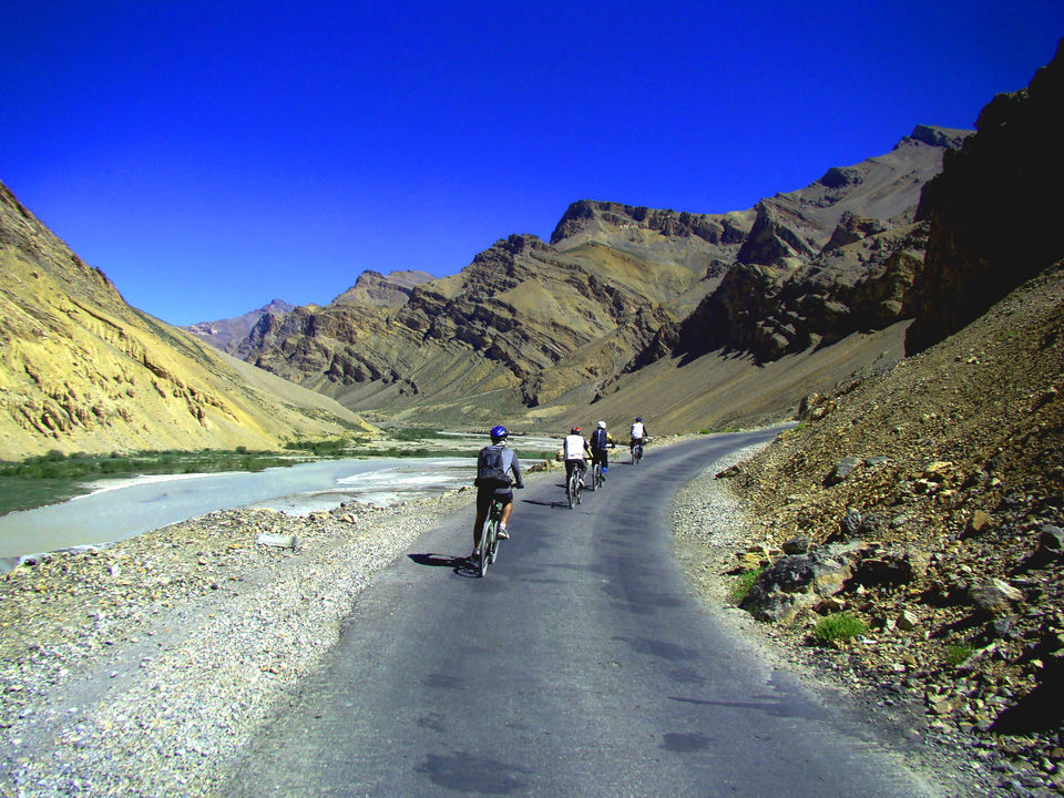 Photo of Manali to Leh Cycling by