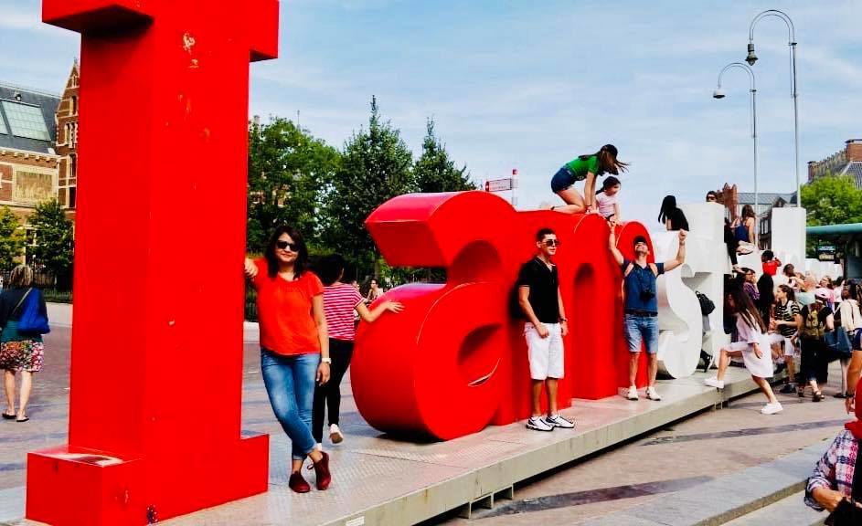 Photo of You can travel Amsterdam , without burning hole in you pocket <3 by Ashnika Singh