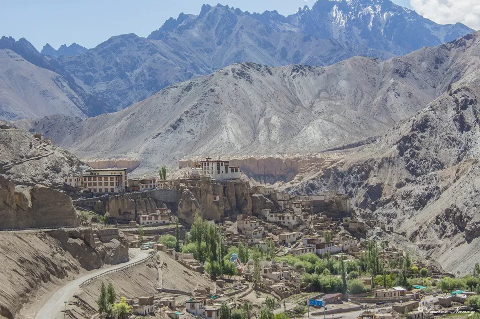 Photo of Lamayuru by Saurov Nandy