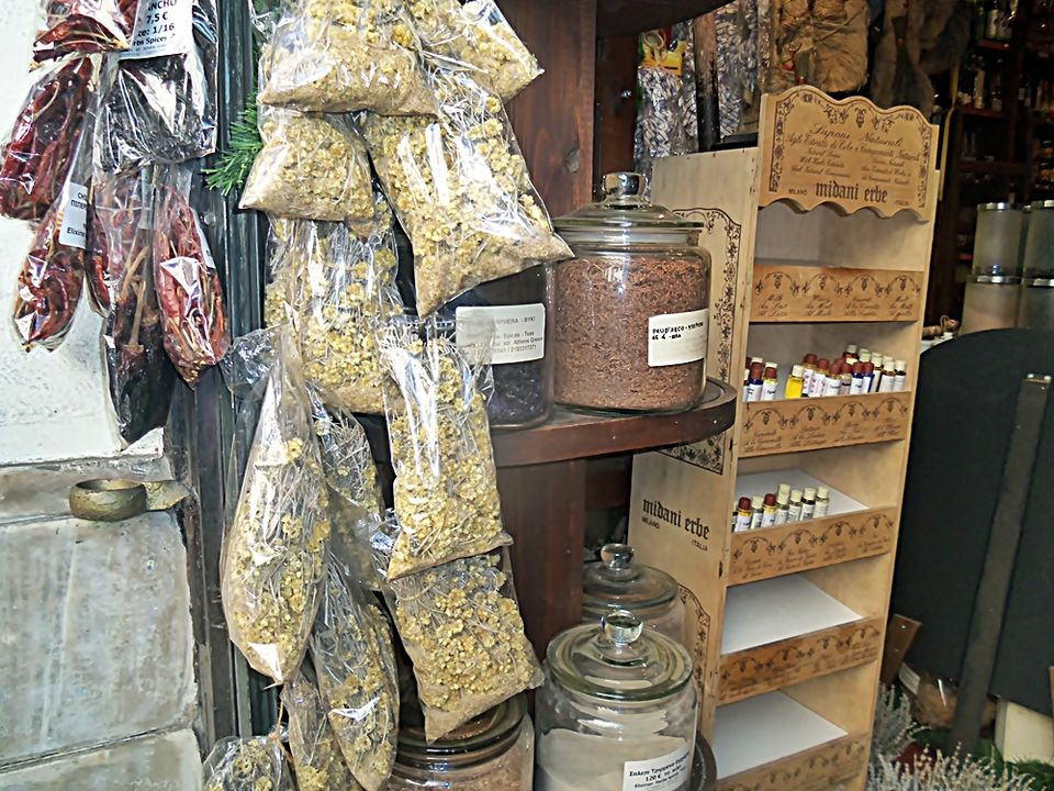 Photo of A walk along Athens open markets! 7/14 by Maria Athanasopoulou