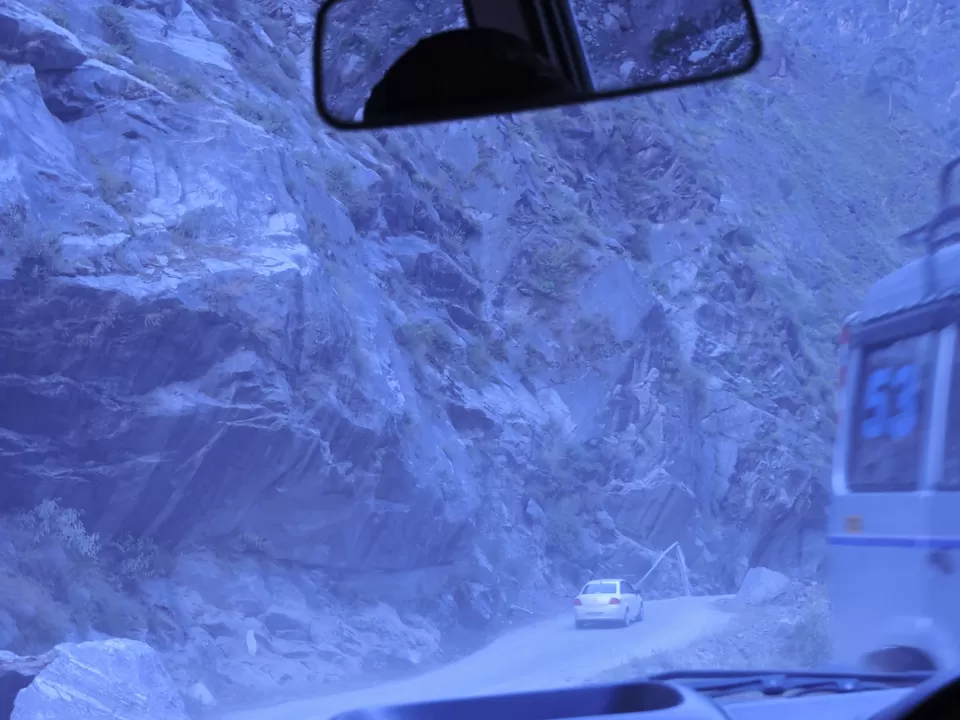 Photo of 4 kms before Badrinath by Saumil Sah