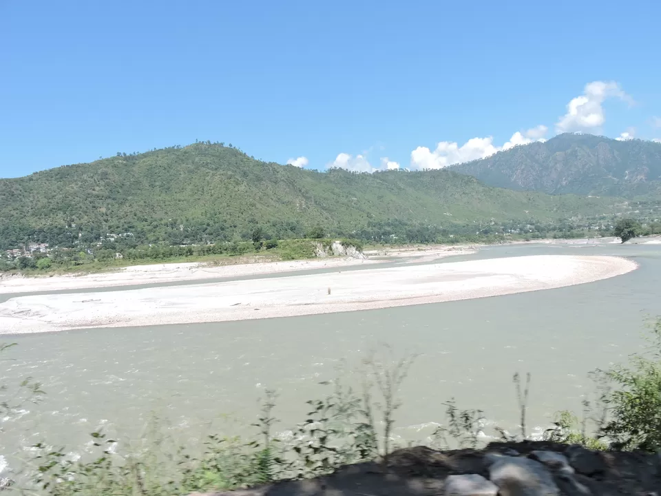Photo of Srinagar, Uttarakhand, India by Saumil Sah