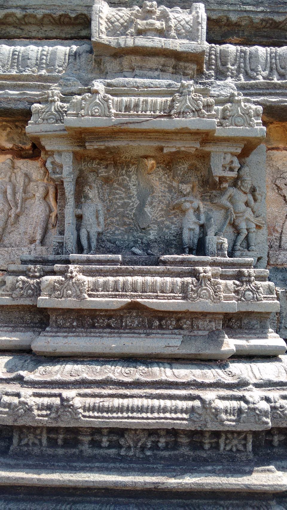 Photo of The all mesmerizing trip to Hampi 7/16 by Vivek Kumar