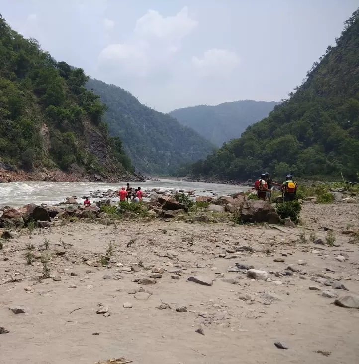 Photo of Life is Adventure you need to explore it #Rafting #Rishikesh by _harry_lost_in_nature