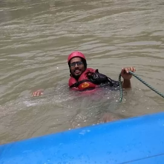 Photo of Life is Adventure you need to explore it #Rafting #Rishikesh by _harry_lost_in_nature