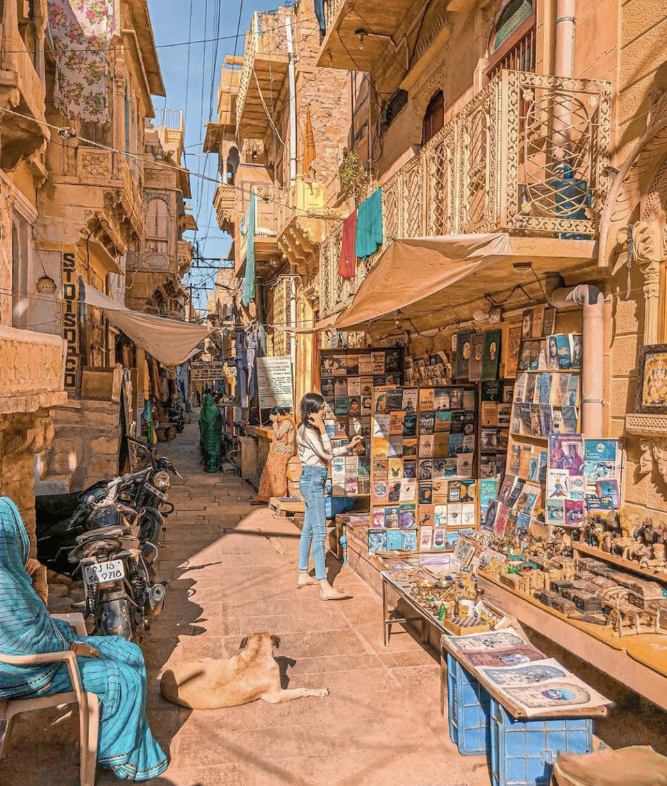 Photo of 5 Awe-Inspiring Places in Jaisalmer That Made My Instagram Feed Go Viral 1/8 by ApyTravelStories