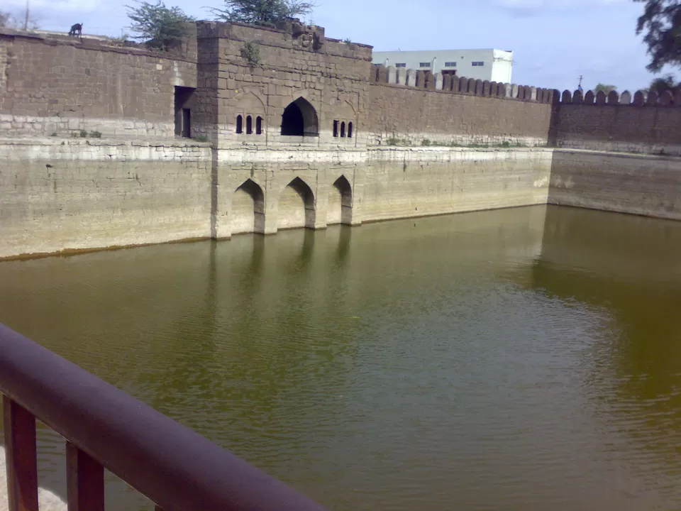 Photo of Taj Bawdi, Godbole Mala, Vijayapura, Karnataka, India by sourabh rodagi