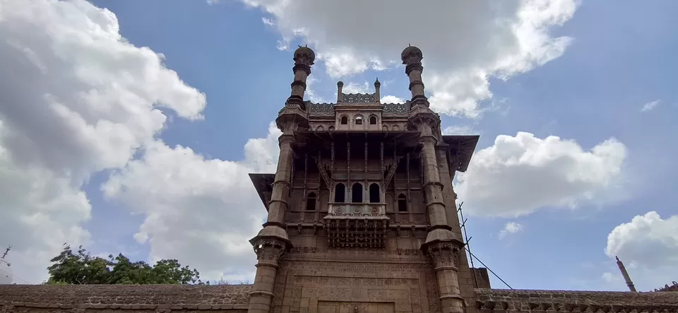 Photo of Mehtar Mahal, Jamiya Masjid Road, Konkanapura, Bijapur, Karnataka, India by sourabh rodagi
