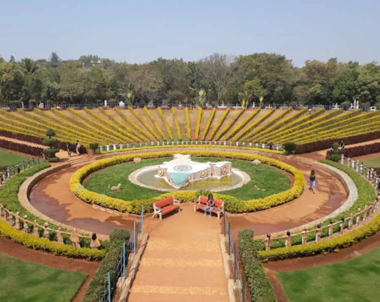 Photo of Rock Garden, Almatti, Karnataka, India by sourabh rodagi