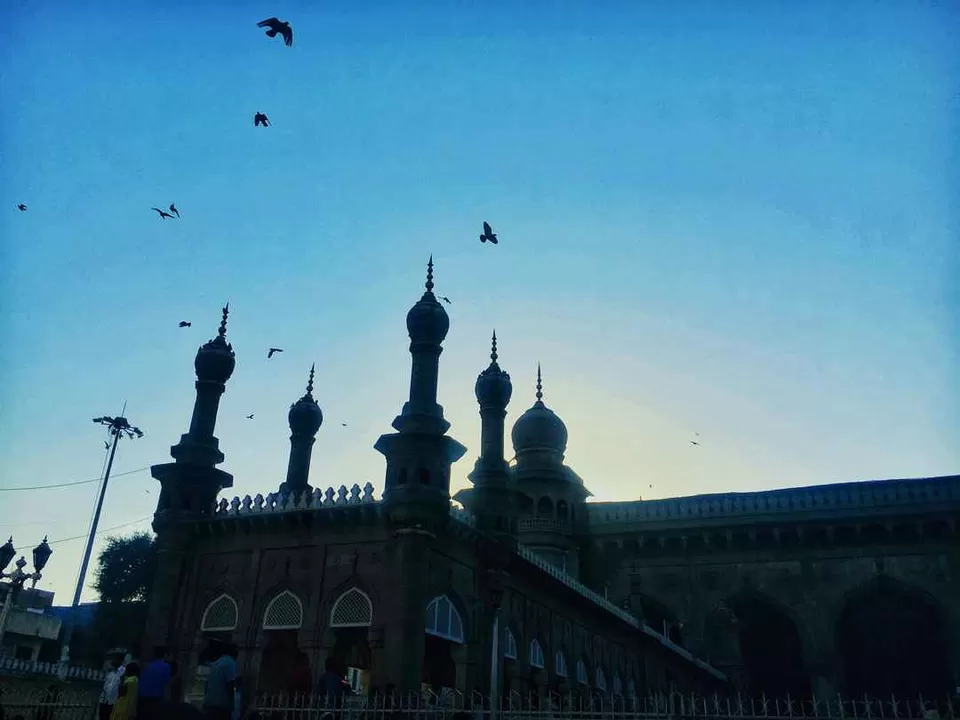 Photo of Mecca Masjid, Charminar Road, Charminar, Ghansi Bazaar, Hyderabad, Telangana, India by Apurva Chaudhary